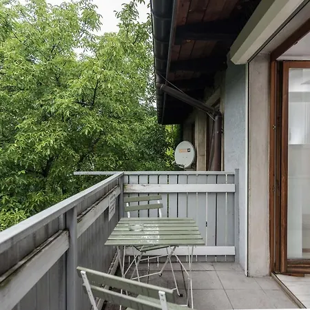 Old Town Loft - 7 Bedroom - By Upstairs Apartman *