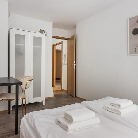 公寓 Old Town Loft - 7 Bedroom - By Upstairs 克拉科夫
